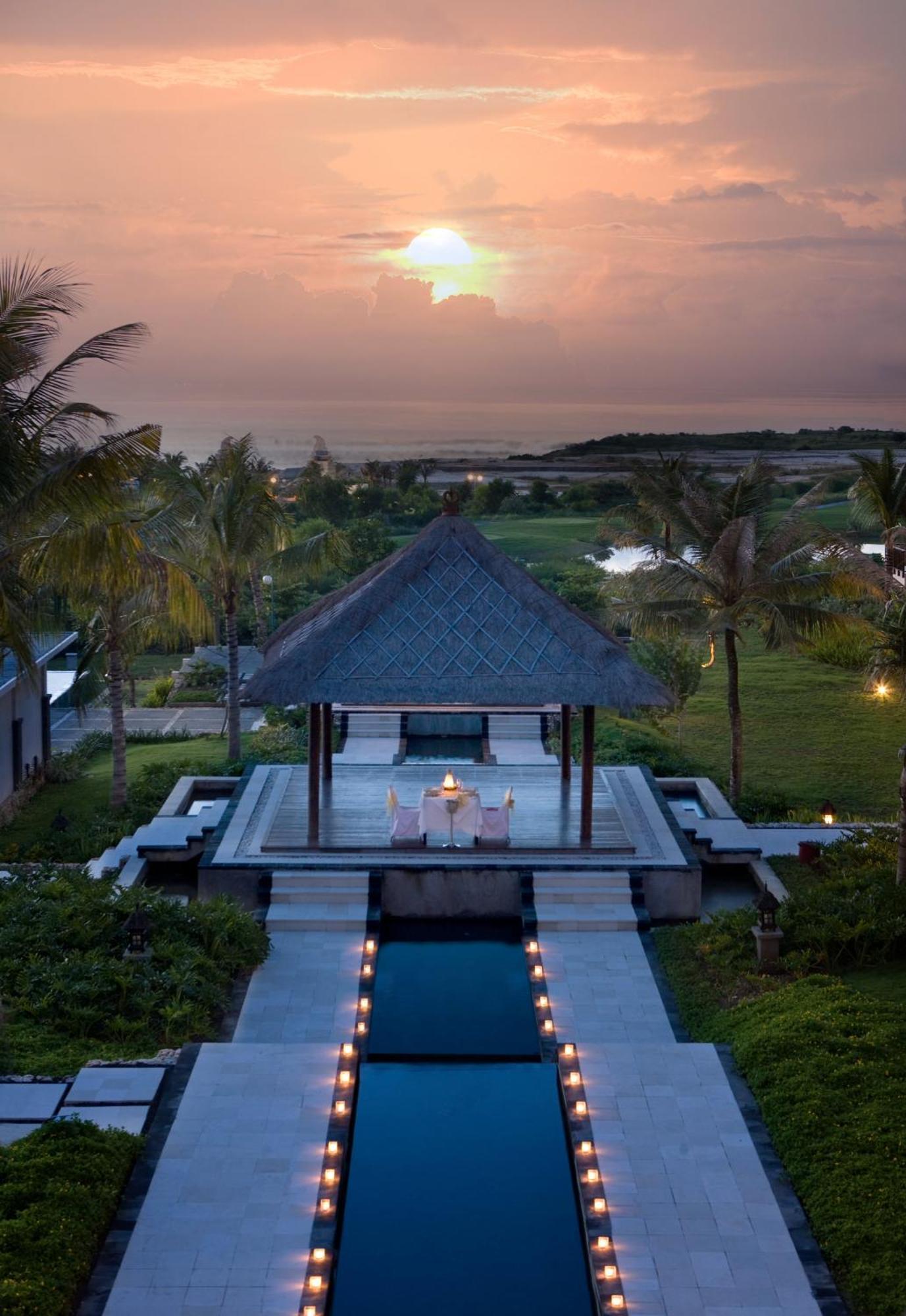 New Kuta Hotel By Lorin Uluwatu Kültér fotó